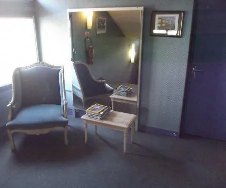 Hotell A La